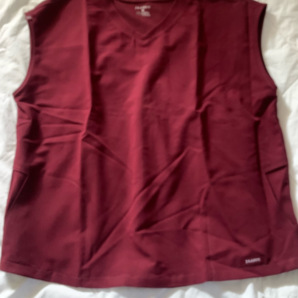 Jaanu 2 pocket cap sleeve scrub top size M